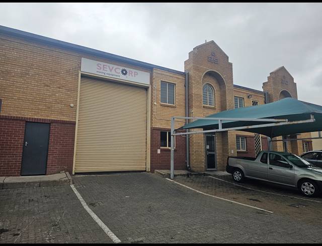 332M² WAREHOUSE TO LET IN LINBRO PARK